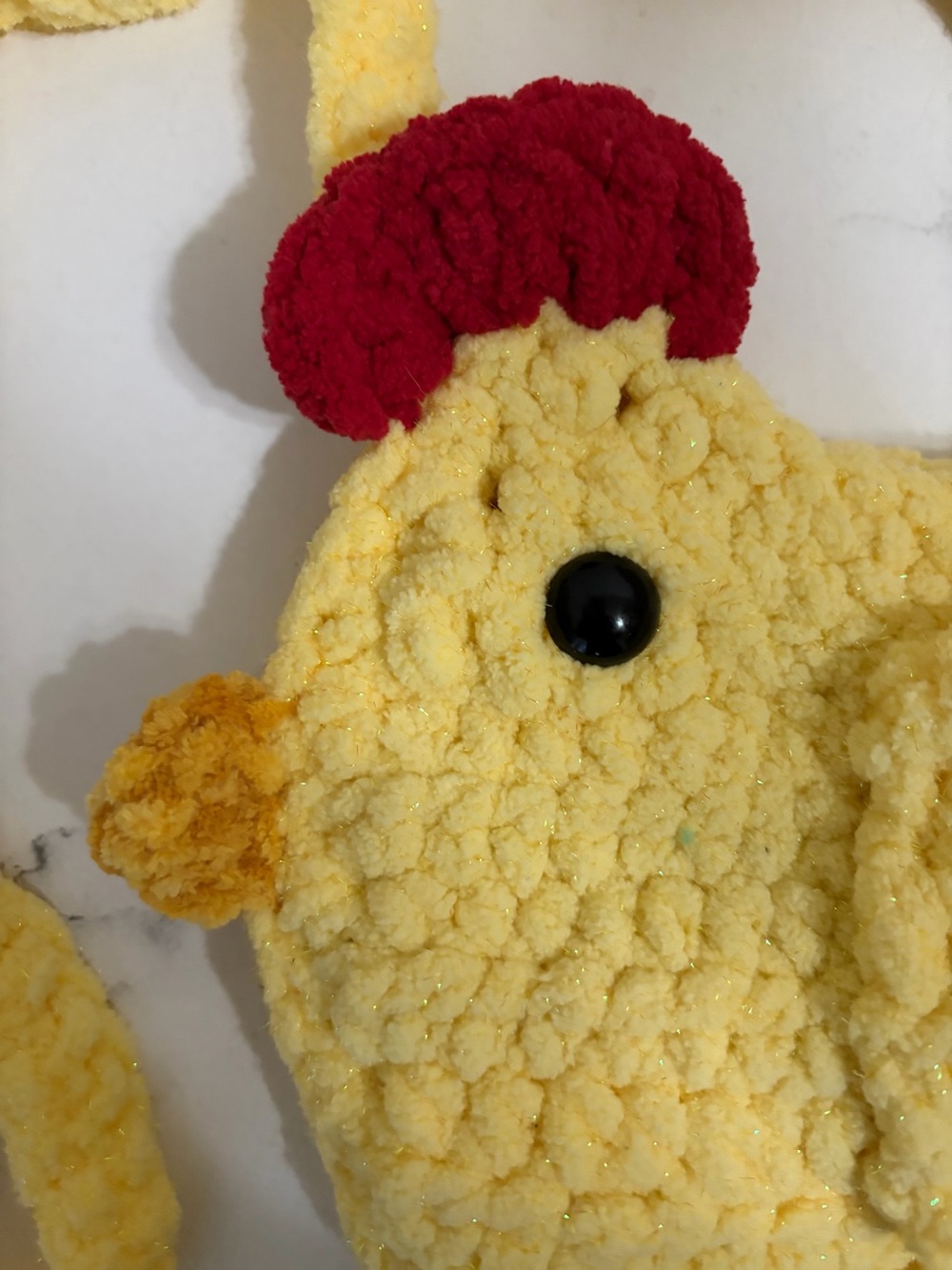 Crochet Yellow Shimmer Chicken Crossbody Bag - Picture 4 of 7